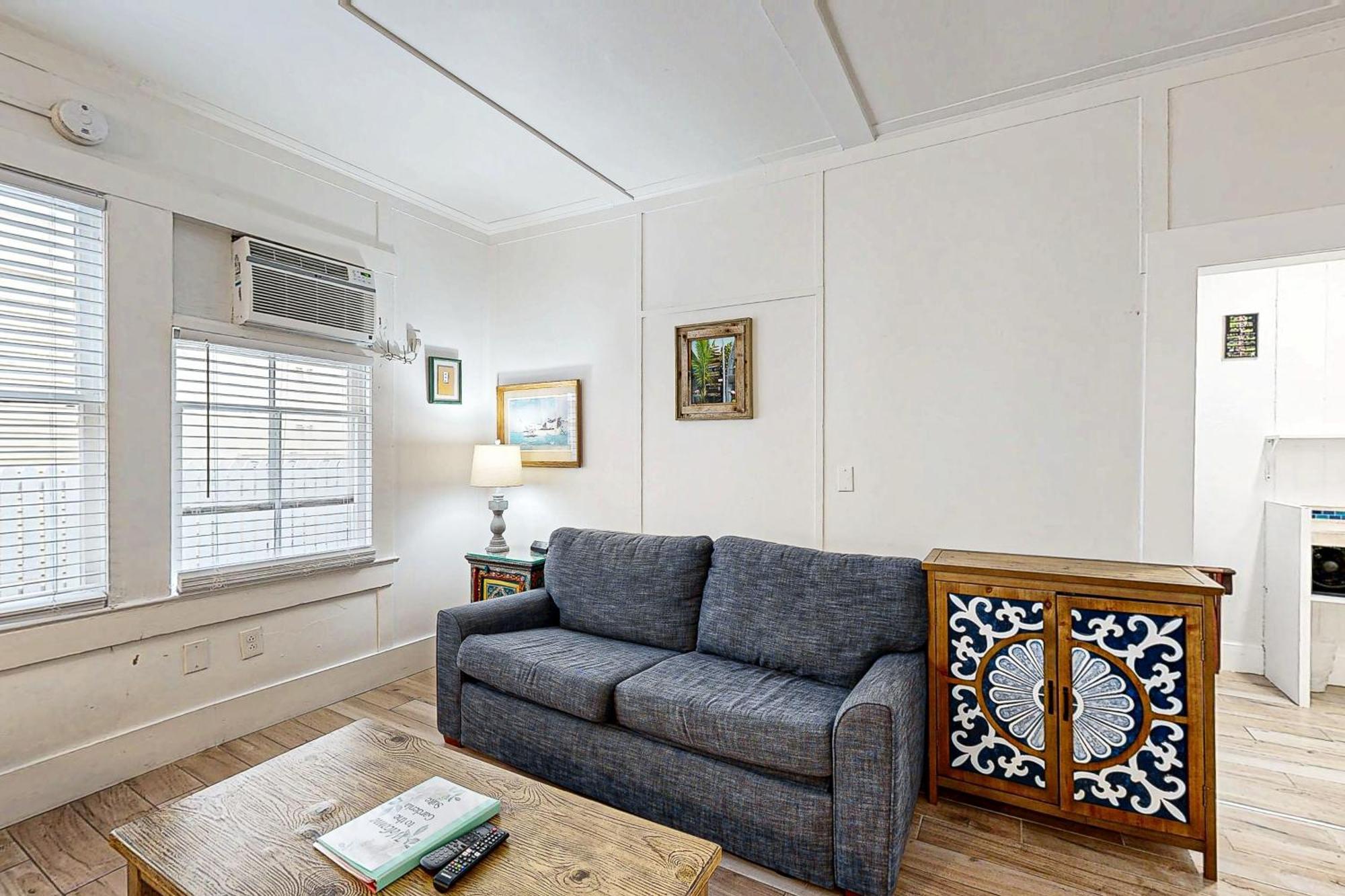 Four Flowers Guesthouse คีย์เวสต์ ภายนอก รูปภาพ